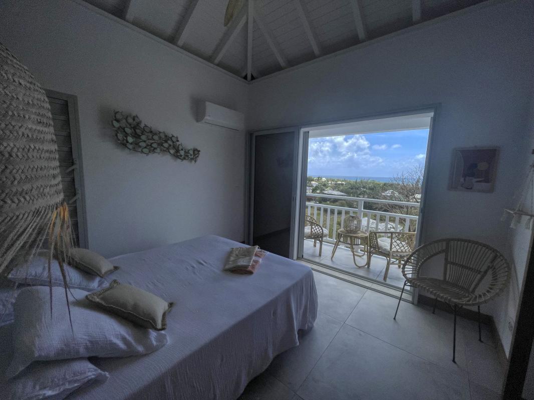 20.Location villa piscine vue mer Saint François Guadeloupe_Chambre 1